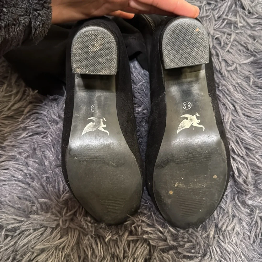 Shiekh womens boots over the knee.
